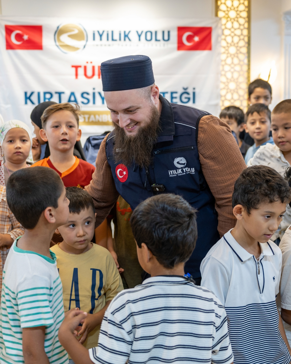 Türkiye okul ve kırtasiye yardımları - saha çalışması 4